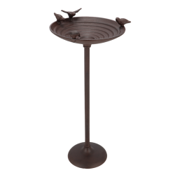 Vogelbad op voet Vogelbad op voet