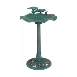 Waterschaal met bloemen Waterschaal met bloemen